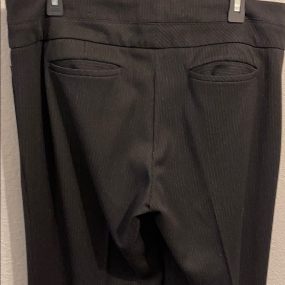 Pinstripe Editor fit by Express - Picture 4 of 4